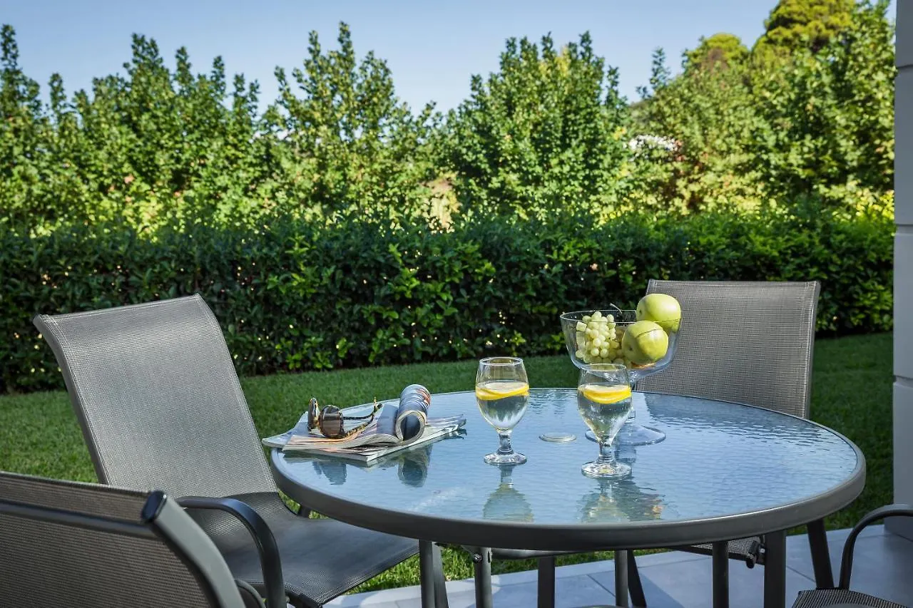 Astra Village Resort Svoronata Apartment