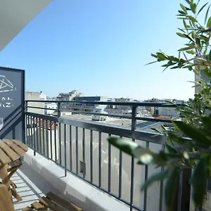 https://mazi-rooms-ptolemeon.hotelschalkidiki.net